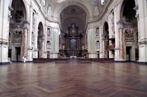 Interno della Chiesa di San Filippo Neri